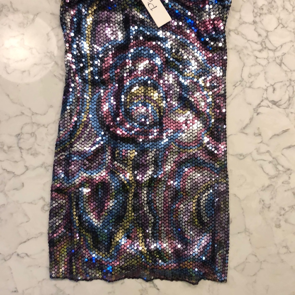 Pinky dress, sequined, M (Juniors), NEW. Mini.